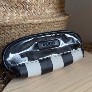 Oscar de la Renta Striped Cosmetic Bag – Black & White